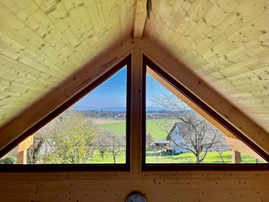 Zweistoeckiges Natur-Holzhaus Mit Berg- & Seesicht Horgenzell Екстериор снимка
